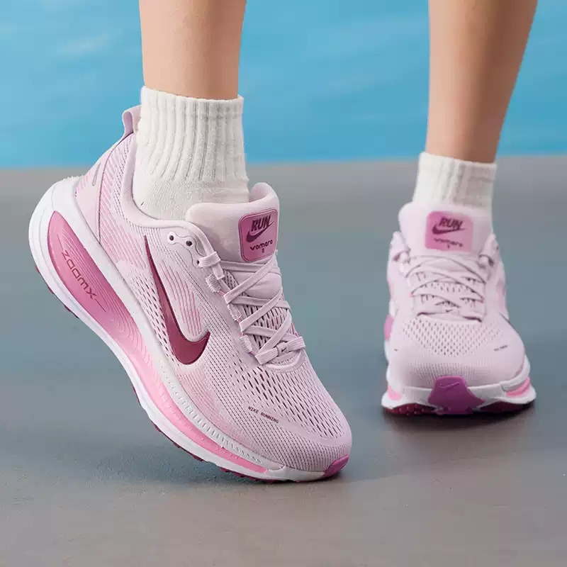 Tênis Nike Feminino Original L - Lightweight Road Running Shoes avaliação e preço
