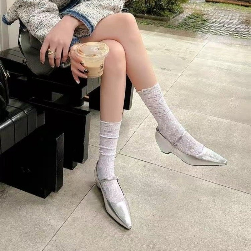 2026 Nova Chegada Sapatos Femi - Women'S Shoes avaliação e preço