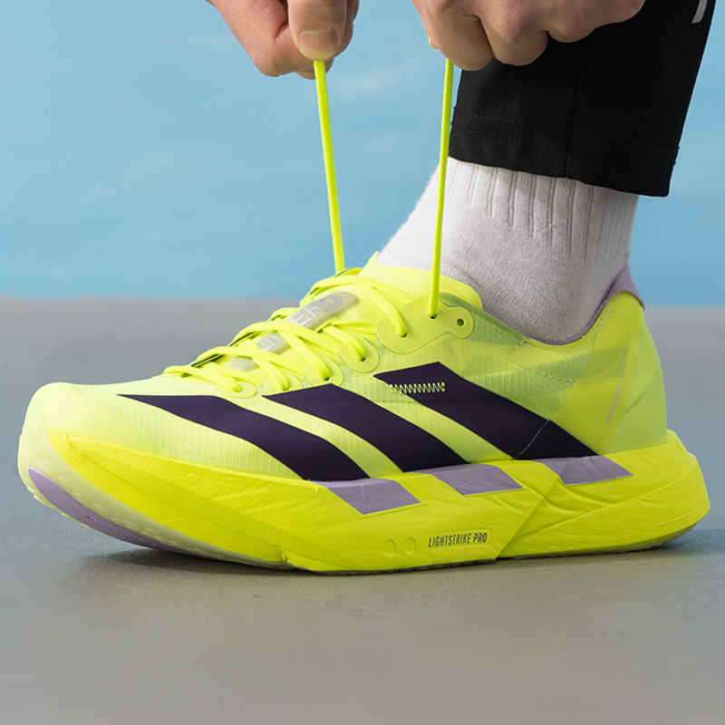 Tênis Masculino Adidas Origina - Lightweight Road Running Shoes avaliação e preço